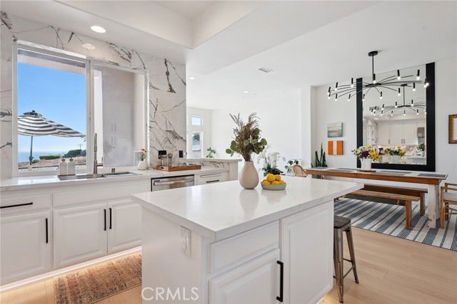 Building Photo - 6410 Lunita Rd