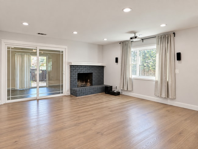 4610 Chateau Park Ct