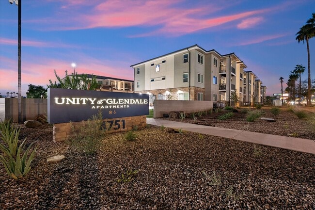 Building Photo - Unity at Glendale