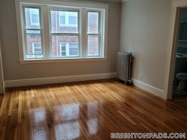 Photo - 1615 Commonwealth Ave Unidad 20