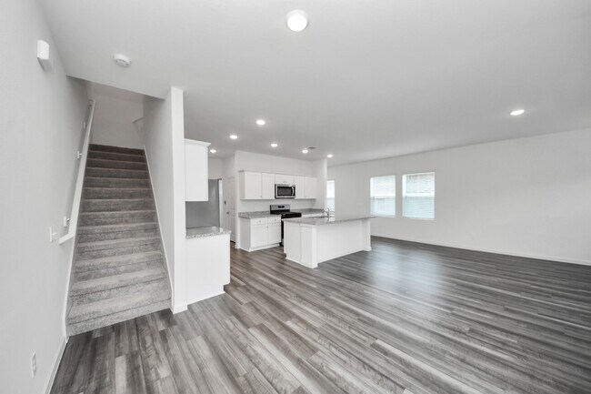 Photo - 10315 Malta Trce Dr