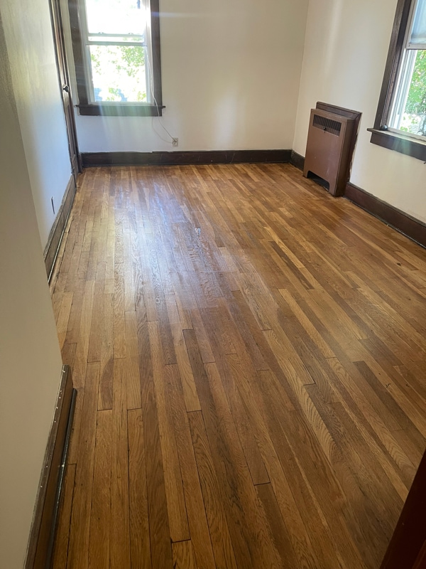 Photo - 734 Riverside Dr Unit #2R