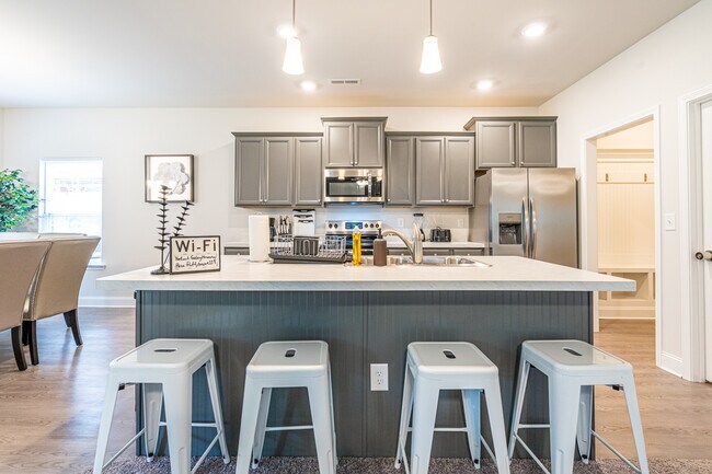 Photo - 176 Tybee Dr