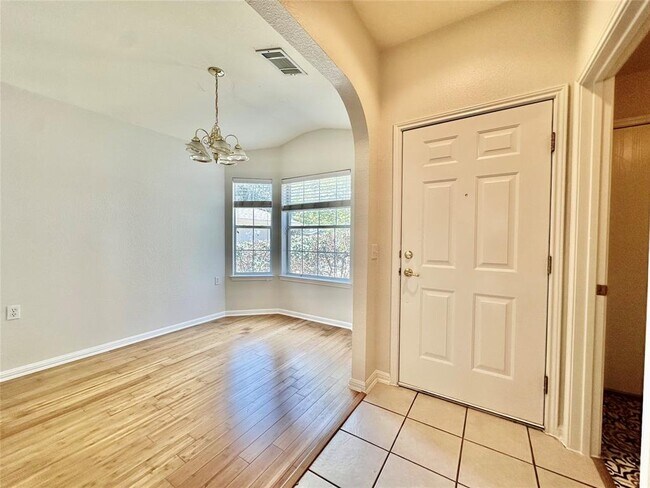 Photo - 5225 Tower Trail House