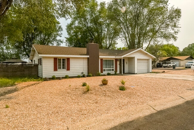 Photo - 2800 E Burkhart Dr