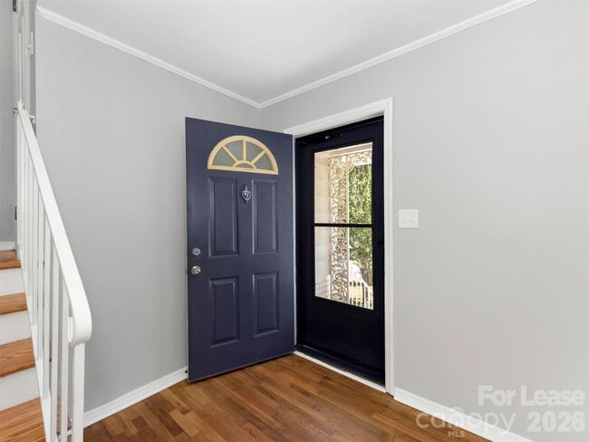 5208 Furman Pl