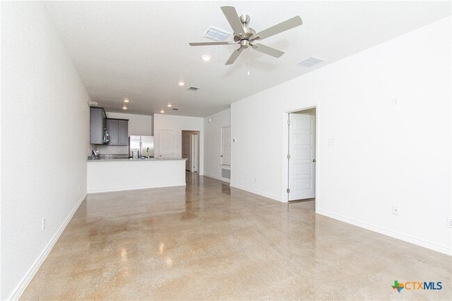 Photo - 3903 American Elm Dr