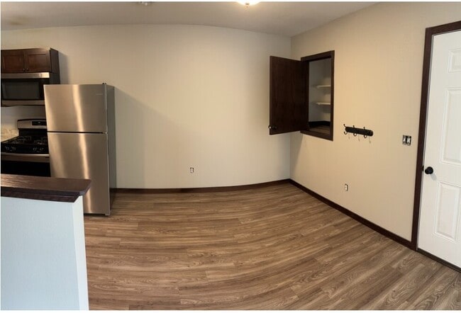 Photo - Southview Twinhomes