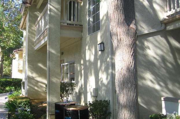 Building Photo - 640 Indian Oak Ln Rental