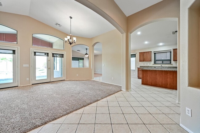 Photo - 8205 S 45th Ln