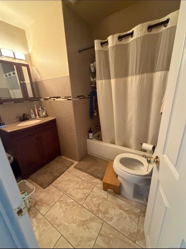 Photo - 3158 Lincoln Ave