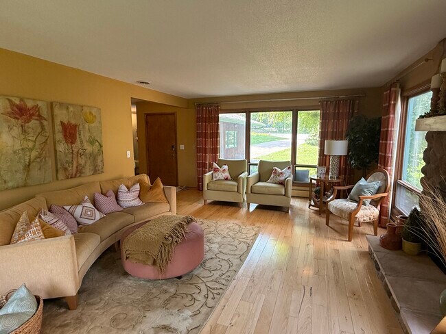 Photo - 6912 E Fish Lake Rd