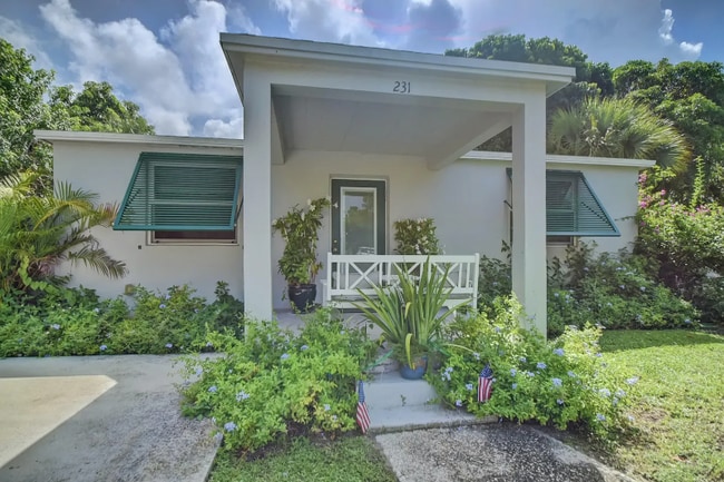 Photo - 231 NW 14th Ave