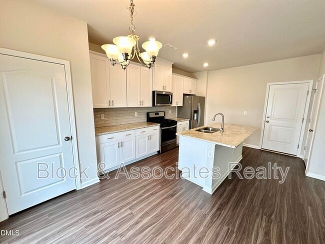 Photo - 104 Sweet Olive St