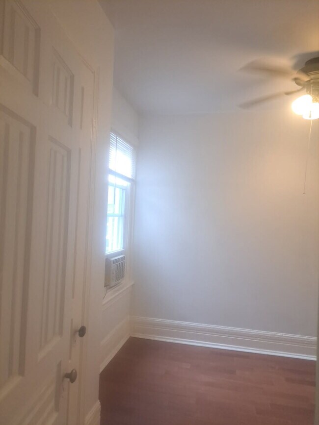 Photo - 2140 N Van Pelt St Unit 2