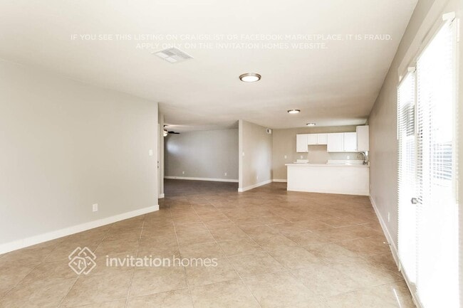 Photo - 4512 N 81st Dr