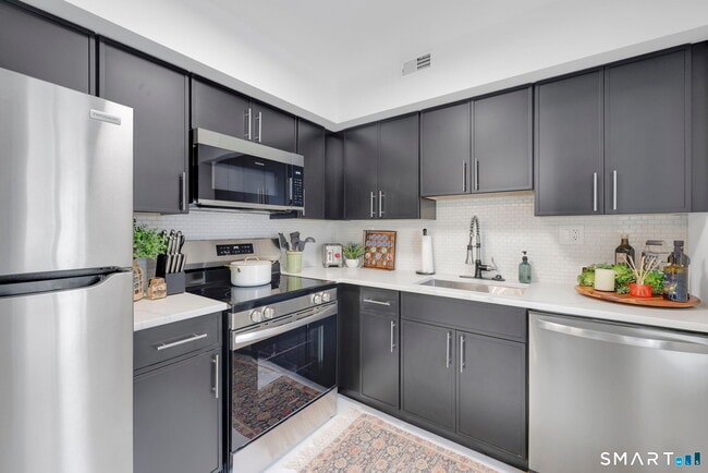 Photo - 62 Candlewood Dr Unit 62