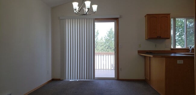 Photo - Charming Split-Level 3bed 2 bath Home in Medical Lake with Spacious Layout & Natural Light - Comi...