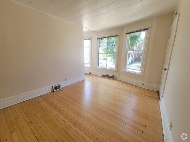 Building Photo - 1259 Spaight St Unit 2 Rental