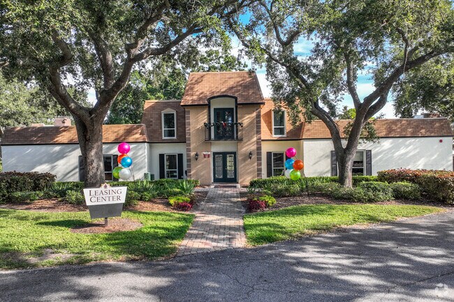 Leasing Center