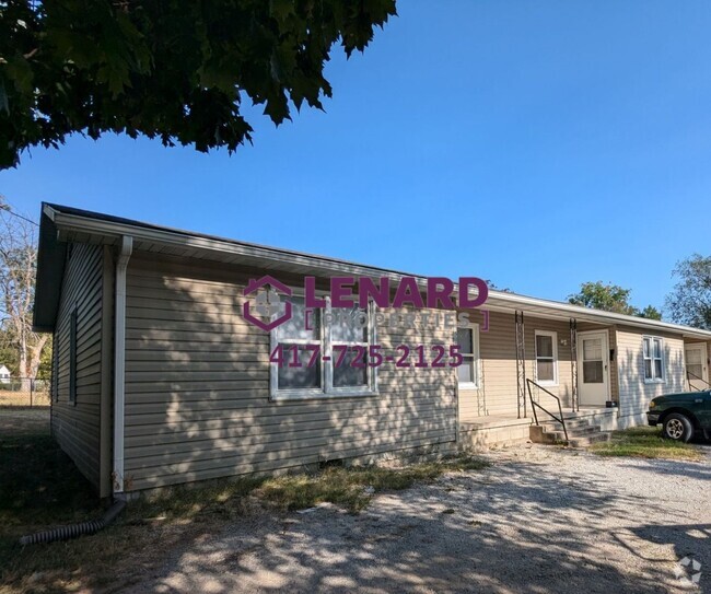 Building Photo - 502-506 N Wilson Unit 506 N Wilson Ave Rental