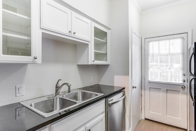 Photo - Royal Orleans 1-Bed Condo Retreat in Tanglewood Unit 119