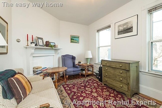 Photo - 137 Columbia St Unit #3R