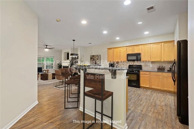 Photo - 3300 Suttles Dr SW