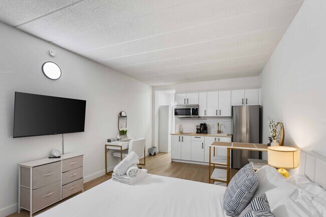 Photo - 7701 Lundy's Ln Unit 19