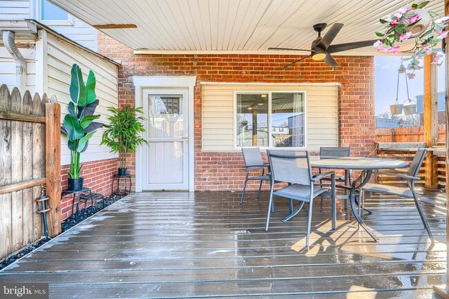 Photo - 800 Seckel Ct