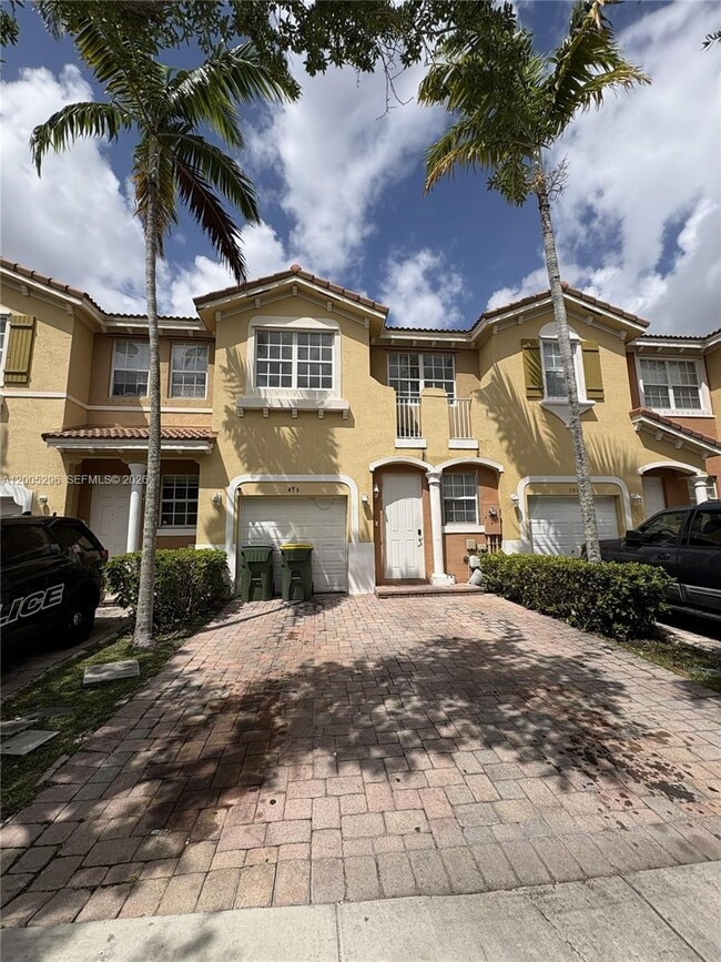 Building Photo - 496 NE 21st Terrace