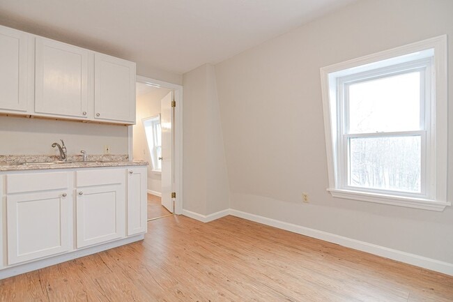 Photo - 270-286 Washington St Unit 282