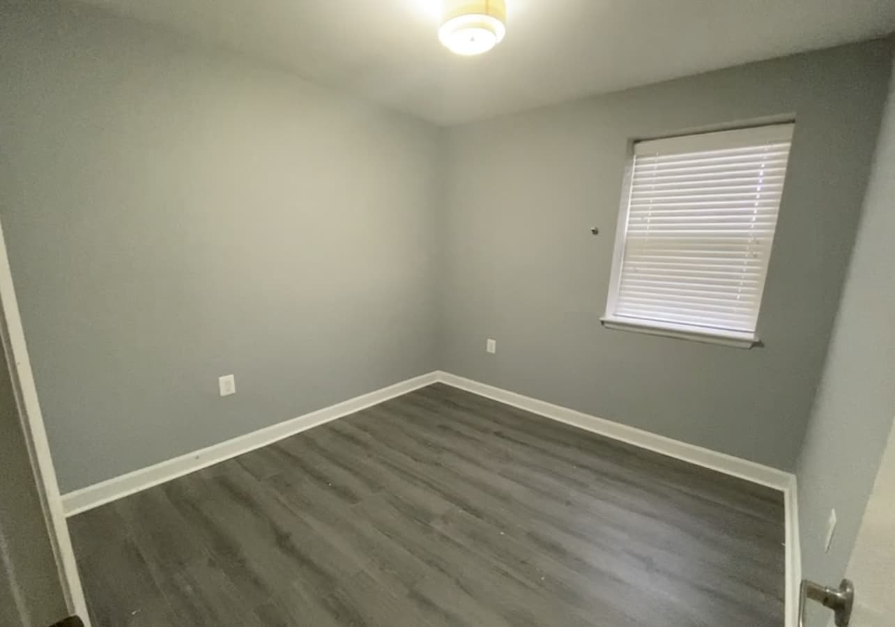 Photo - 2665 Martin Luther King Jr Ave SE