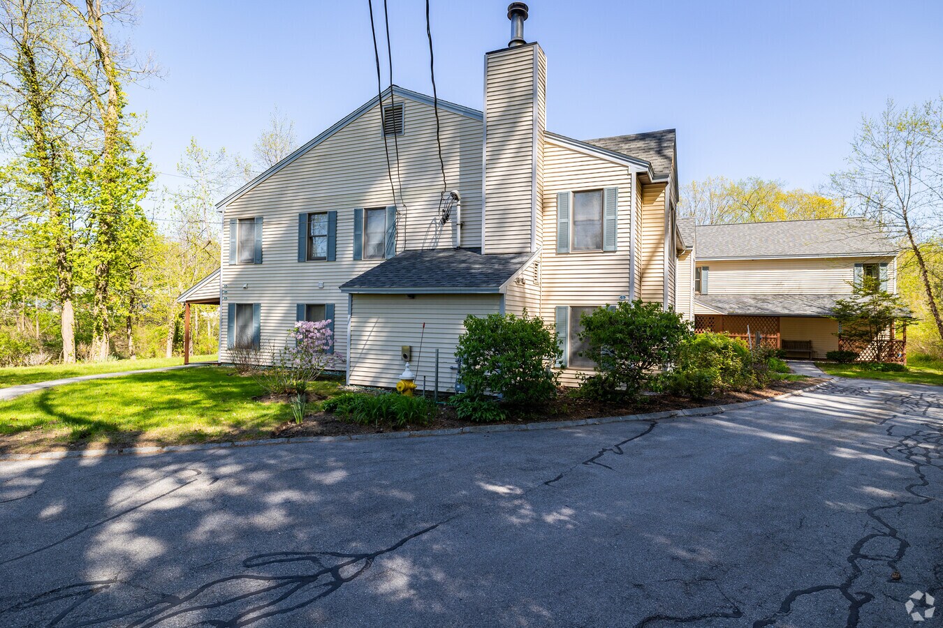 13 Mill RD Durham, NH - Brookside Commons