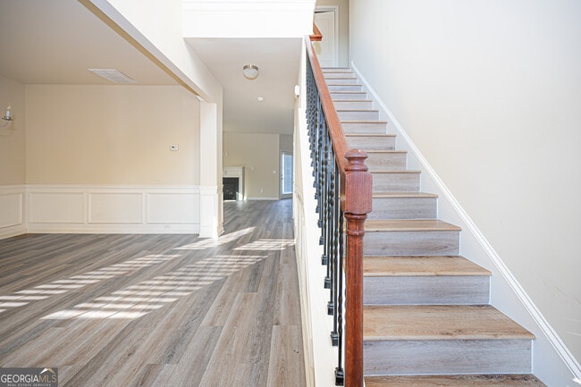 Photo - 813 Golden Isles Dr