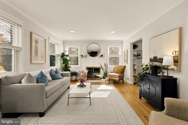 Photo - 11612 Galt Ave