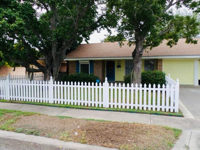 3 Bedroom 2 Bath House in Corpus Christi! ... - 3 Bedroom 2 Bath House in Corpus Christi! ...