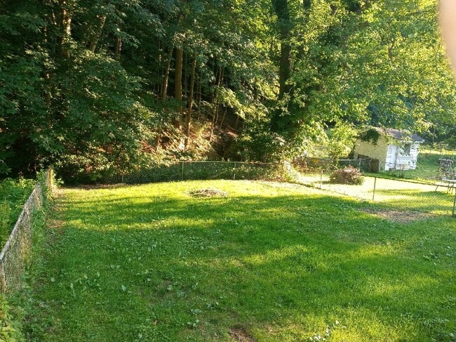 Photo - 3218 Simpson Rd