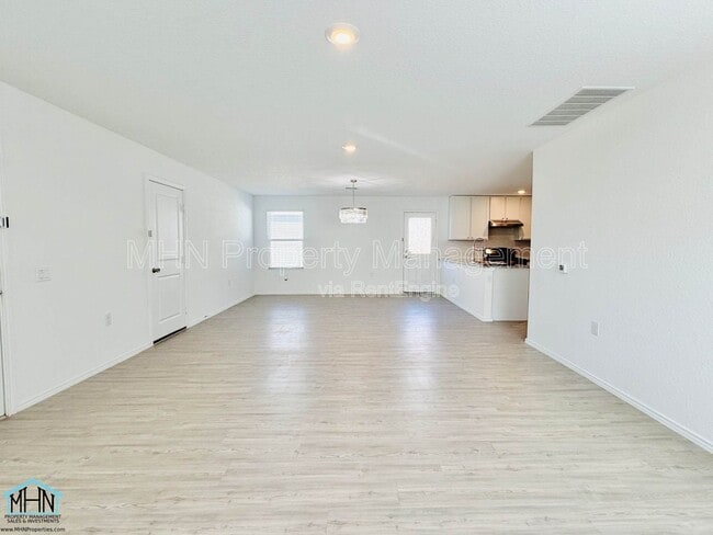 Photo - 10154 Asta Trl