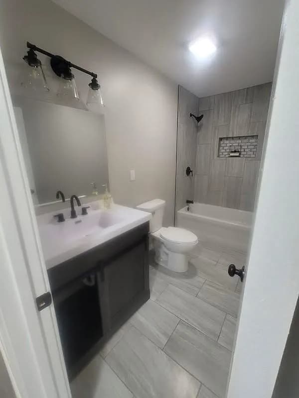 Photo - 4318 E 12th Pl