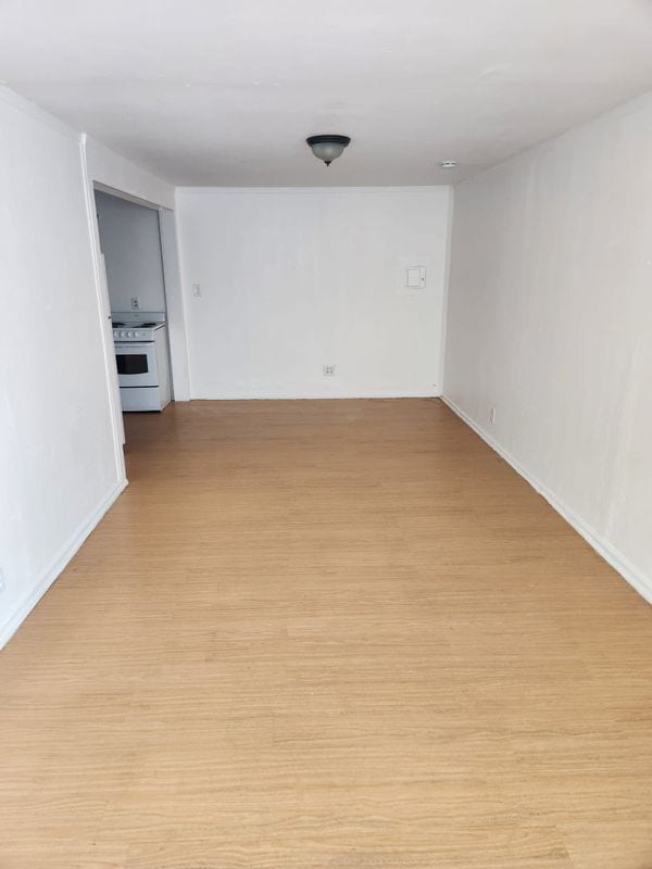 Photo - 610 NE 35th St Unidad 3