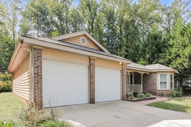 Photo - 6103 Kris Ln