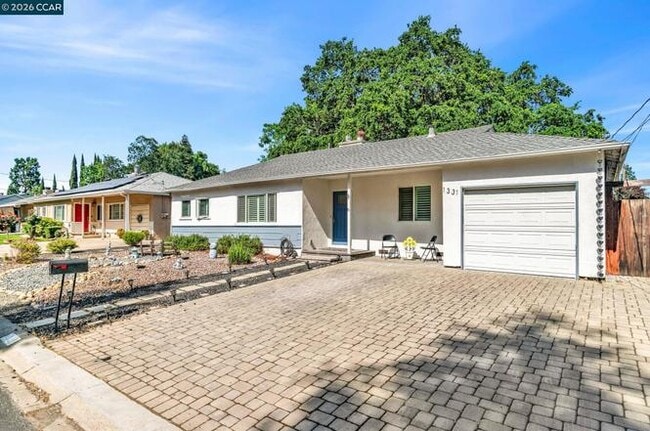 Photo - 1331 Pear Dr