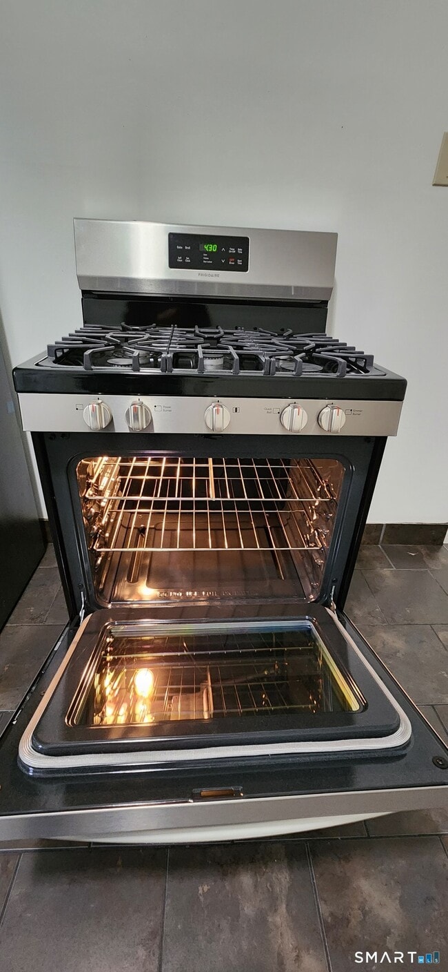 Photo - 24 Meadow St Unit 1 North