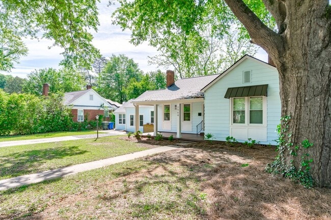 2904 Prentice Ave Unit 1