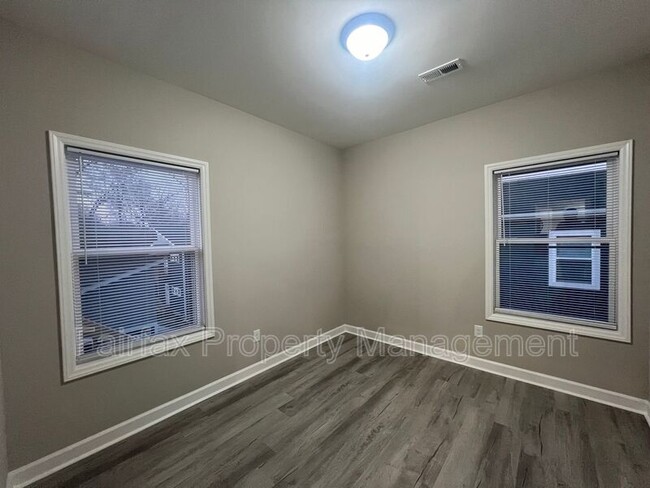 Photo - 2309 Owen St Unit Apt. B
