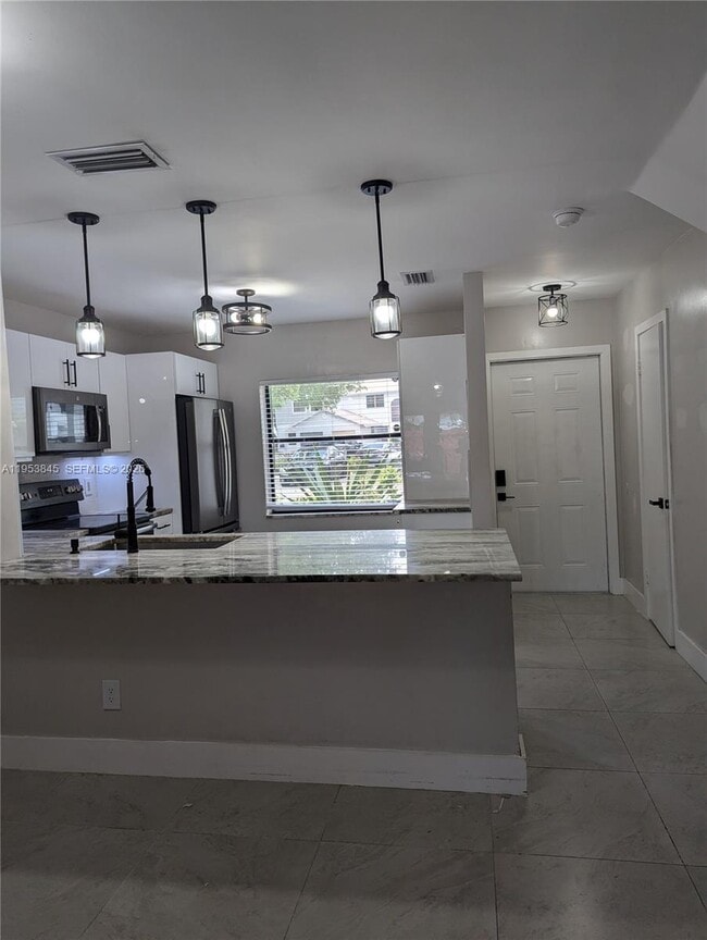 Photo - 641 NW 105th Way