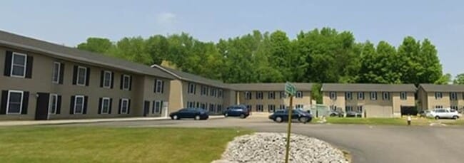 Building Photo - 255 Woodridge Ct Unit Apt. A