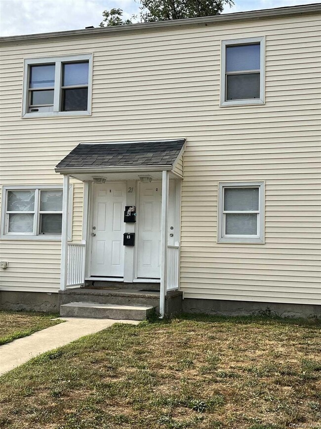 Building Photo - 21 Vernon Terrace Unit 1 Rental