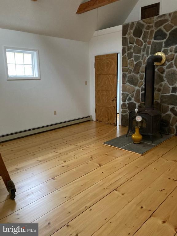 Building Photo - 6240 Wismer Rd Rental